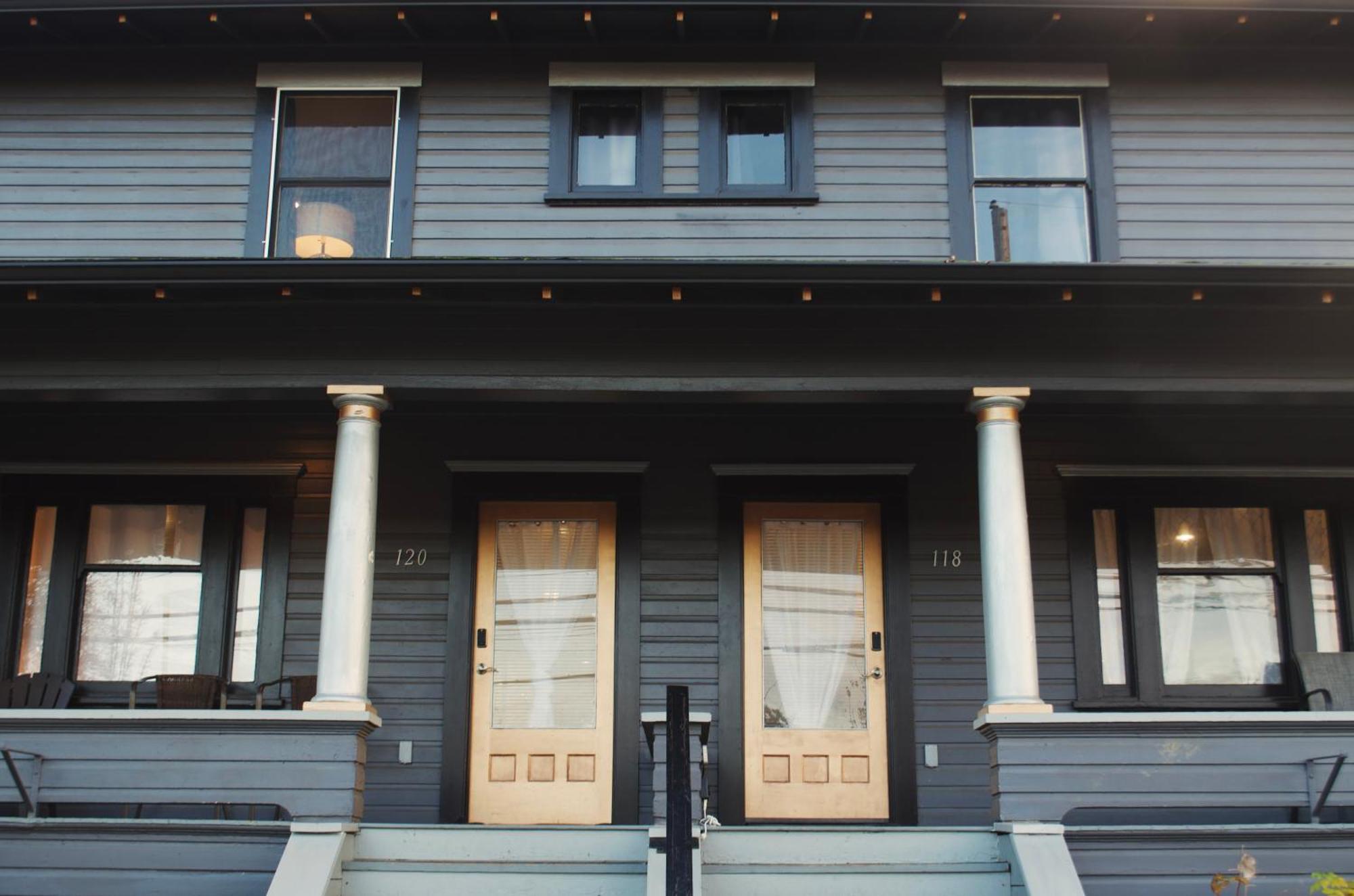 Downtown Vintage Modern Pnw Wineries *