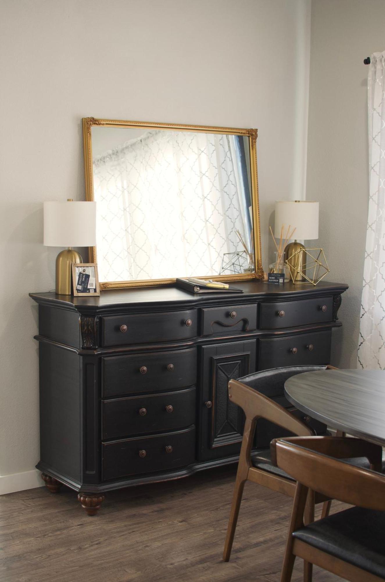 Apartment Downtown Vintage Modern Pnw Wineries Albany