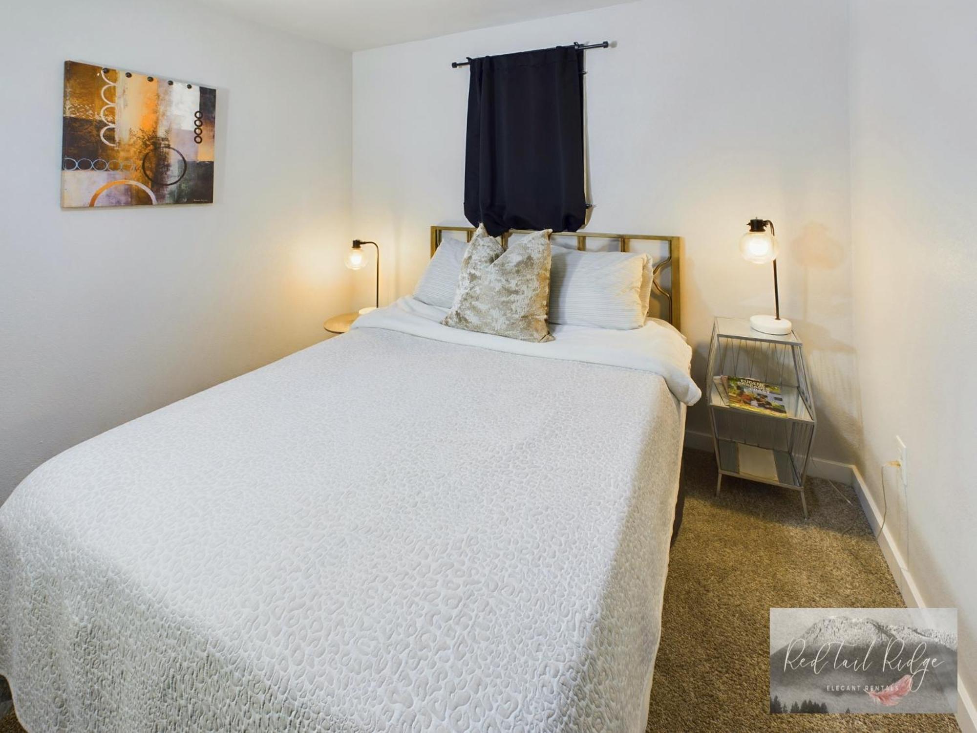 Apartment Downtown Vintage Modern Pnw Wineries *