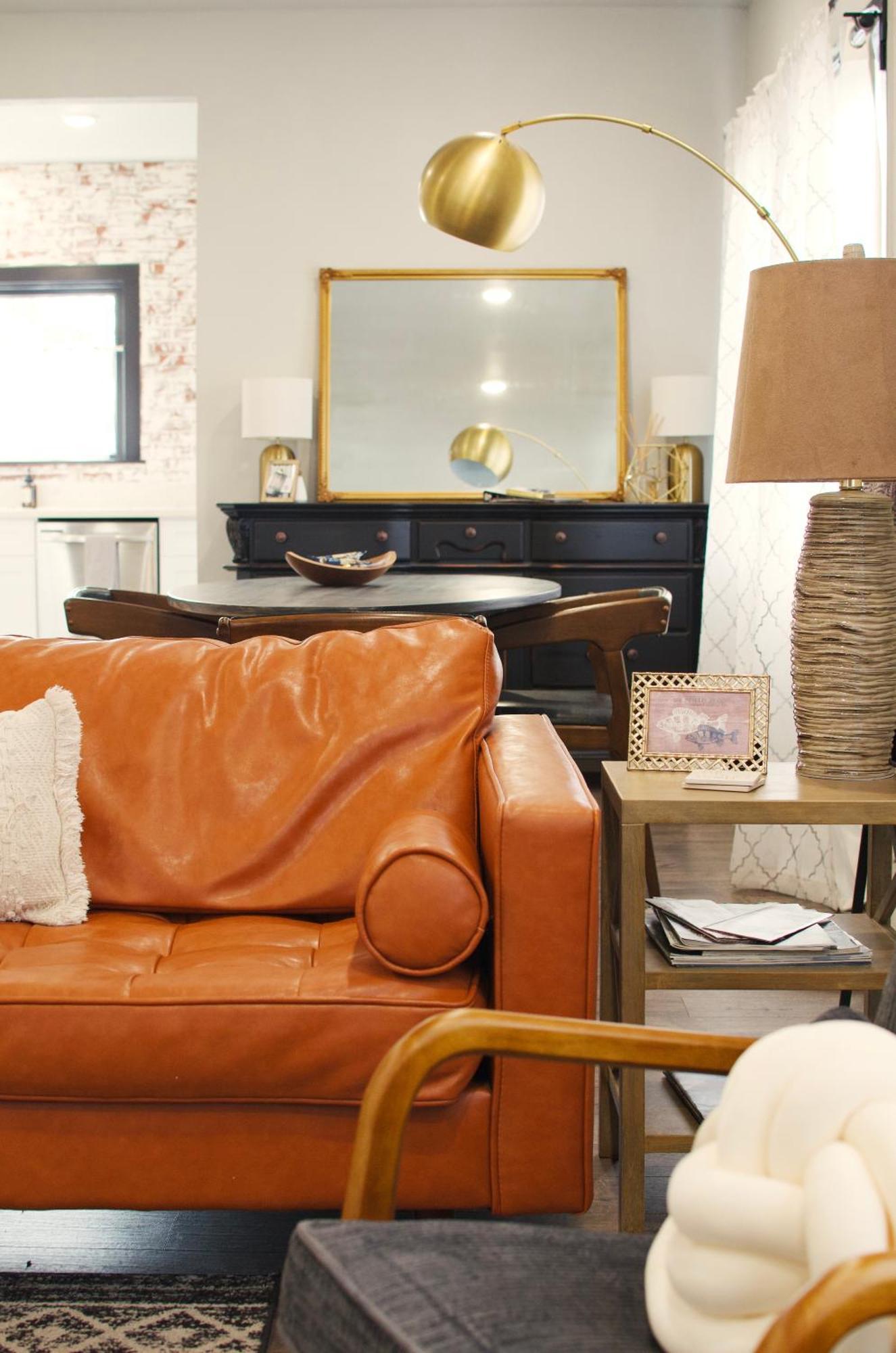 Downtown Vintage Modern Pnw Wineries *