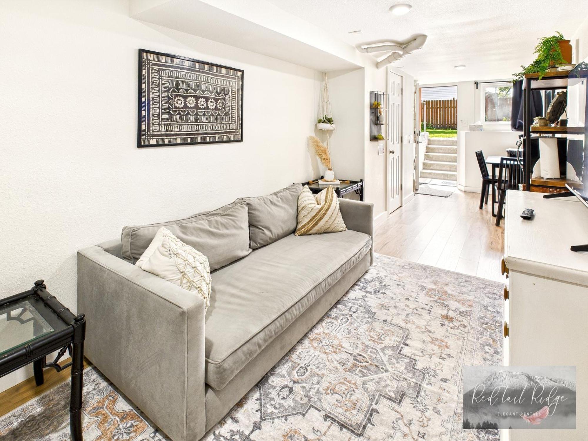 Downtown Vintage Modern Pnw Wineries Apartamento