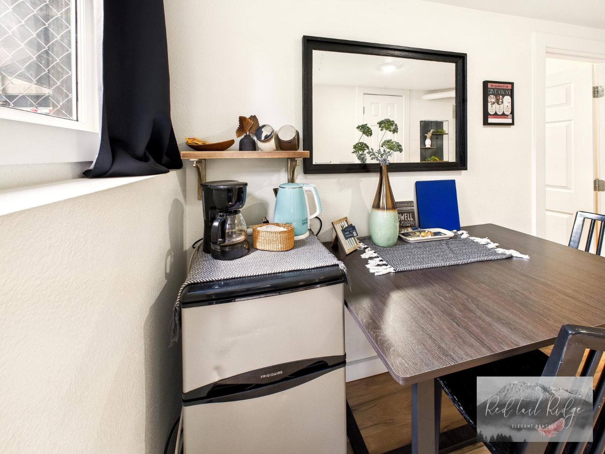 Downtown Vintage Modern Pnw Wineries Apartamento Albany